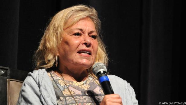 Roseanne Barr reagierte erbost: "Ich bin nicht tot, ihr Schlampen!" Roseanne Barr reagierte erbost: "Ich bin nicht tot, ihr Schlampen!"