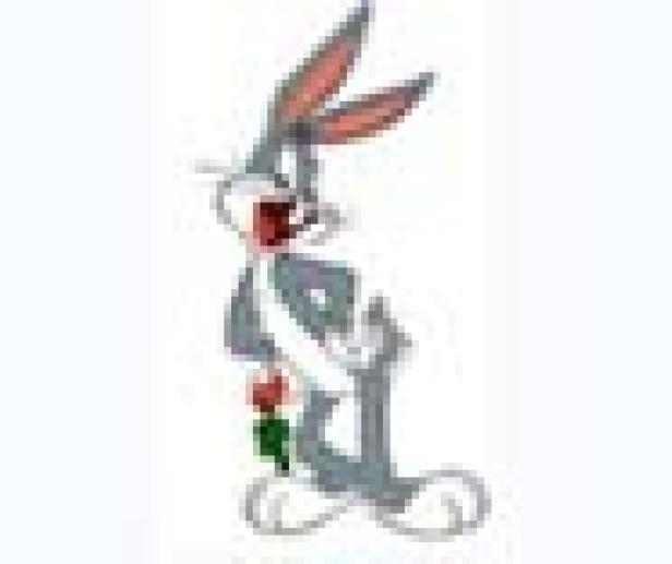 Bugs Bunny, eine Cartoonfigur, steht aufrecht und hält eine Karotte.