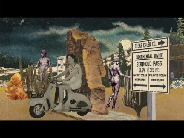 Eine Frau fährt auf einem Roller an einem Schild zum Berthoud Pass vorbei, umgeben von Kakteen und Statuen.