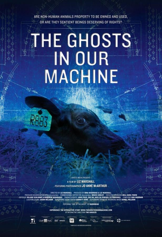 Das Filmplakat für „The Ghosts in Our Machine“ zeigt ein Kalb mit einer Ohrmarke.