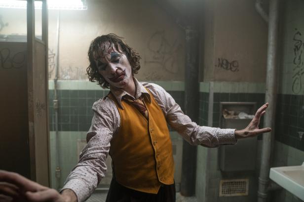 "Joker" auf ORF 1: Joaquin Phoenix brilliert als Killerclown