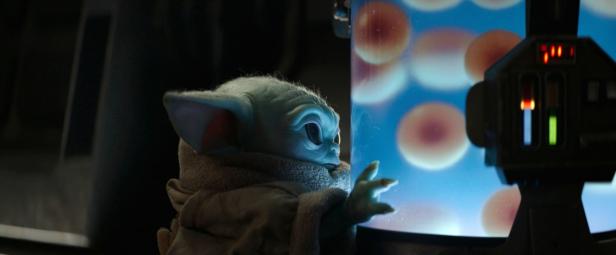 "The Mandalorian": Böse! Baby-Yoda verspeist Babys