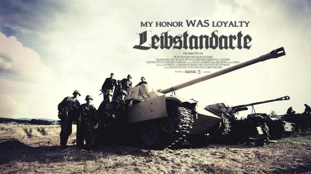 Plakat für den Film „Leibstandarte“ mit Soldaten und Panzern.