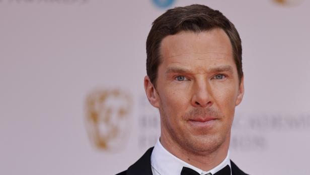 Porträt von Benedict Cumberbatch mit Fliege.