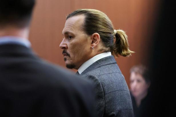 Depp vs Heard-Prozess: Eheberaterin gibt beiden Schuld