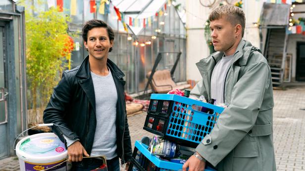 "Damaged Goods": Trailer zur deutschen Amazon-Dramedy mit Passmann