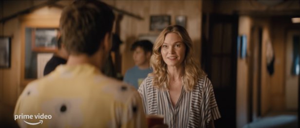 "The Lake"-Trailer: Julia Stiles als böse Stiefschwester