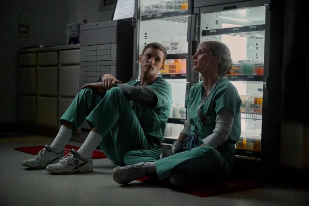 "The Good Nurse" auf Netflix: Eddie Redmayne als realer Serienkiller