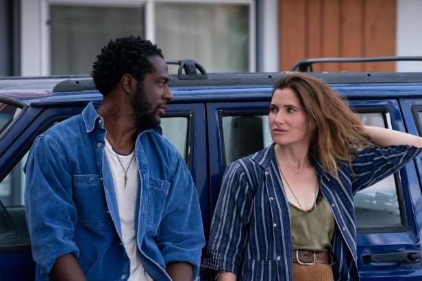 "Tiny Beautiful Things": Kathryn Hahn gibt Lebensratschläge