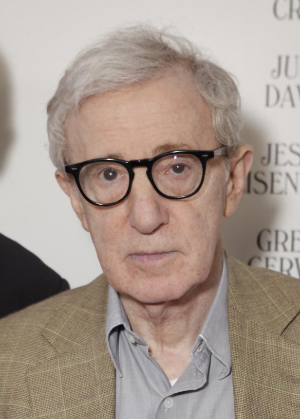 Woody Allen invision dapd.jpg