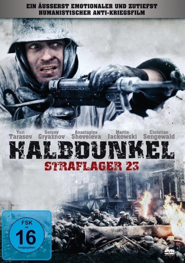 Das Filmplakat für „Halbdunkel: Straflager 23“ zeigt einen Soldaten im Kampf.