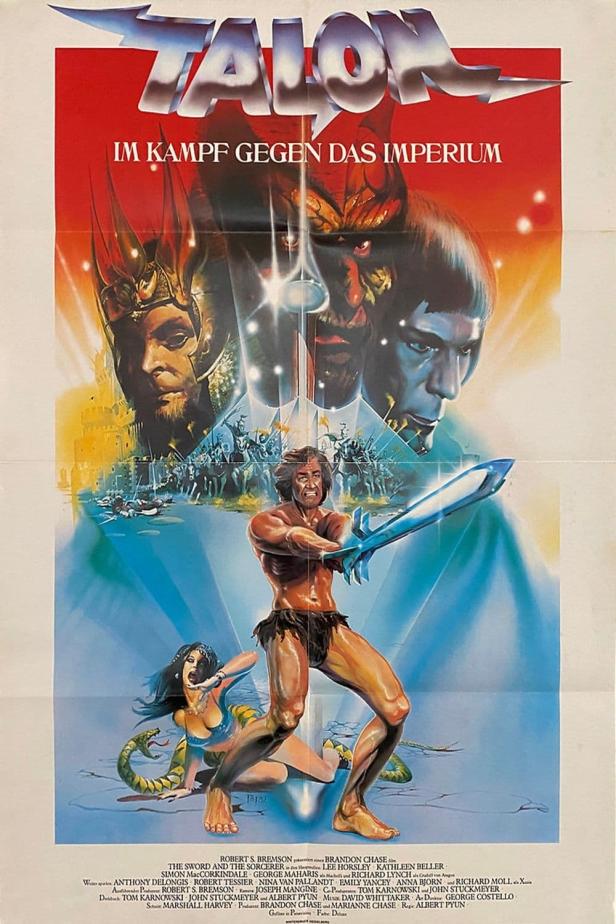 Das Filmplakat für „Talon – Im Kampf gegen das Imperium“ zeigt einen muskulösen Mann mit Schwert.