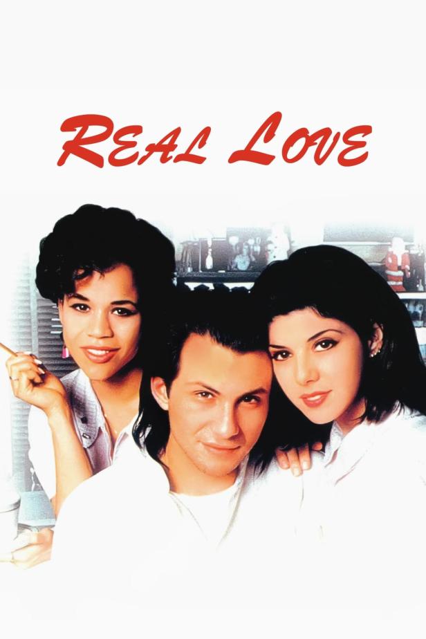 Das Filmplakat für „Real Love“ zeigt drei junge Schauspieler.