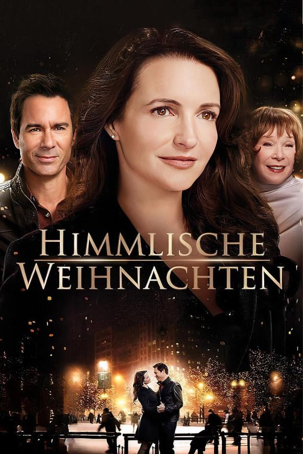 Das Filmplakat für „Himmlische Weihnachten“ zeigt Kristin Davis, Eric McCormack und Shirley MacLaine.
