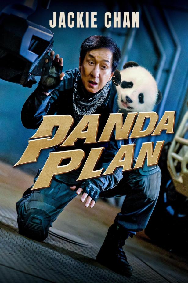 Jackie Chan mit einem Panda im Film „Panda Plan“.