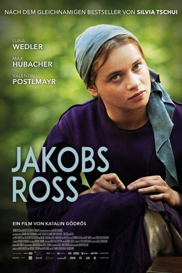 Das Filmplakat zu „Jakobs Ross“ zeigt Luna Wedler mit einem Kopftuch.