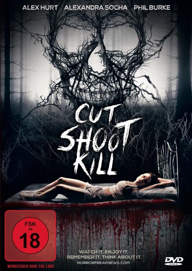 Das Filmplakat für „Cut Shoot Kill“ zeigt eine Frau auf einem blutbefleckten Bett unter einem Totenkopf aus Ästen.