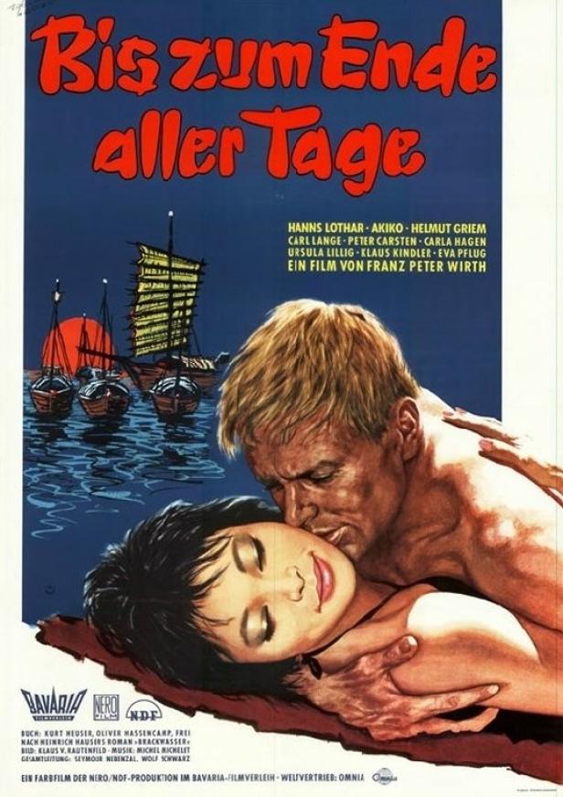 Filmposter für „Bis zum Ende aller Tage“ mit einem Paar und Dschunken im Hintergrund.