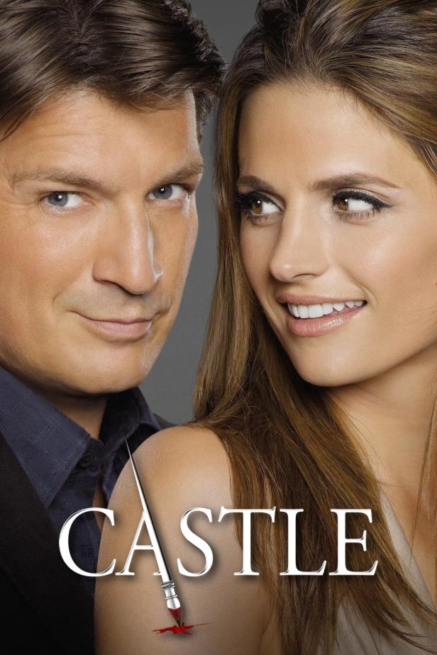 Das Filmplakat zur Fernsehserie „Castle“ zeigt Nathan Fillion und Stana Katic.
