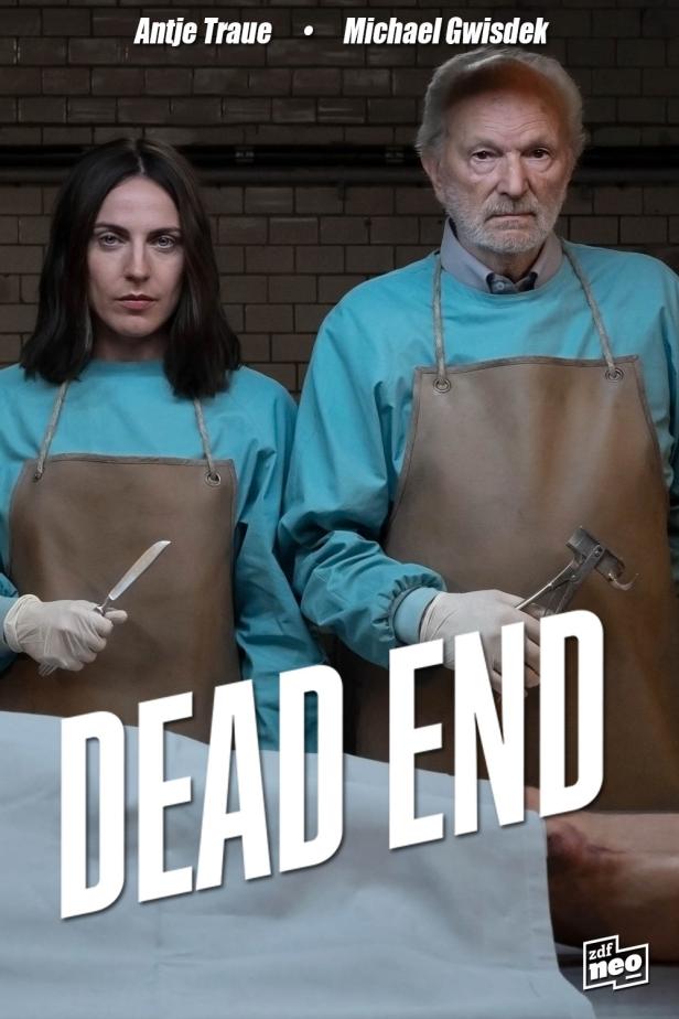 Antje Traue und Michael Gwisdek als Rechtsmediziner im ZDFneo-Thriller „Dead End“.