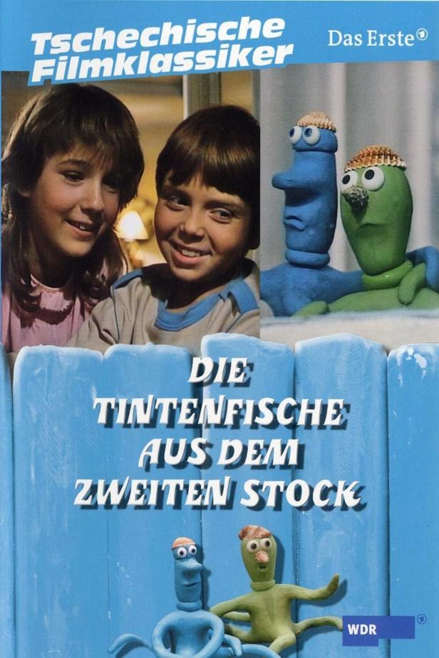 Das Cover des tschechischen Films „Die Tintenfische aus dem zweiten Stock“ mit Kindern und animierten Figuren.
