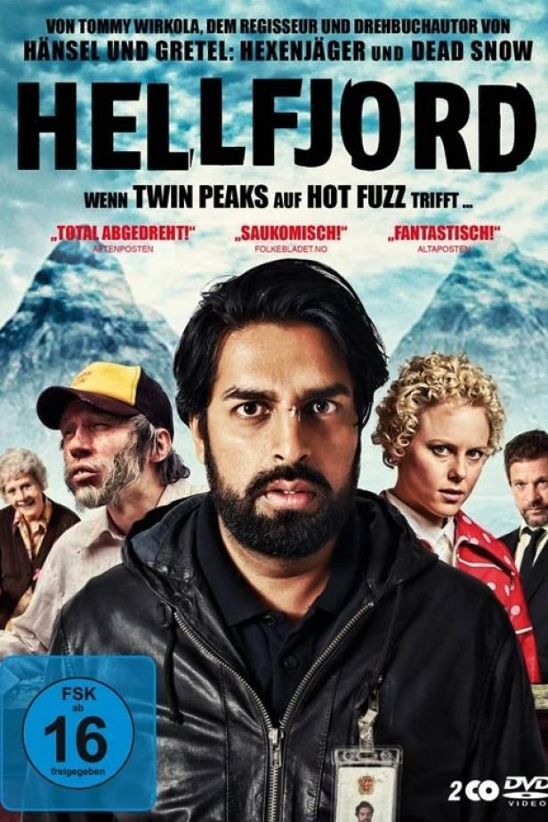 Das Filmplakat für „Hellfjord“ zeigt die Hauptdarsteller vor einer Bergkulisse.