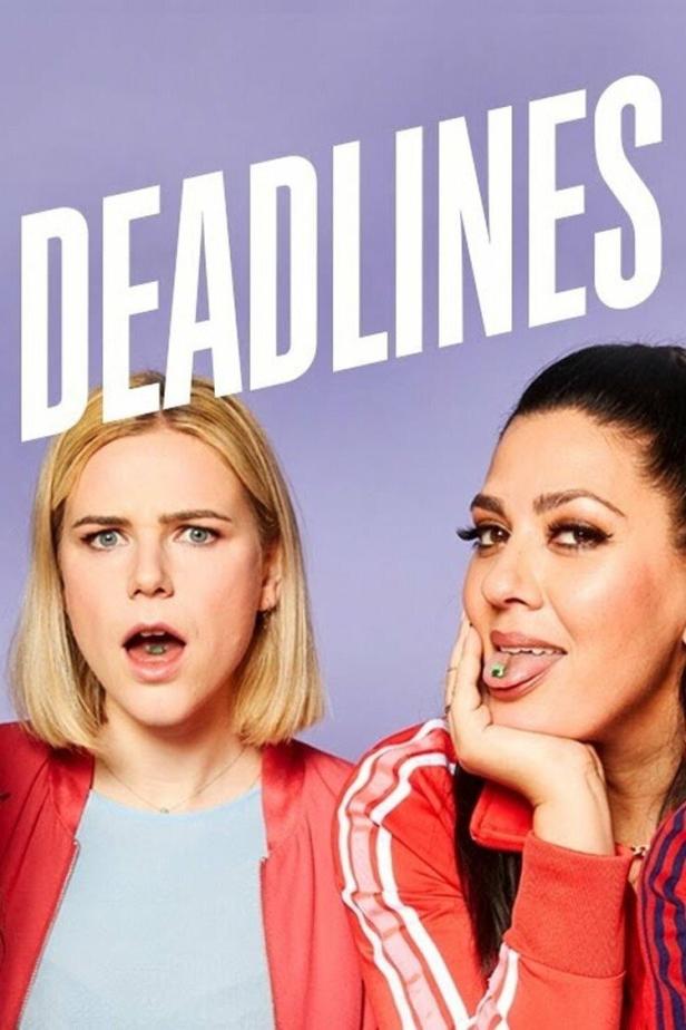 Das Filmplakat für „Deadlines“ zeigt zwei Frauen mit grünen Pillen auf ihren Zungen.