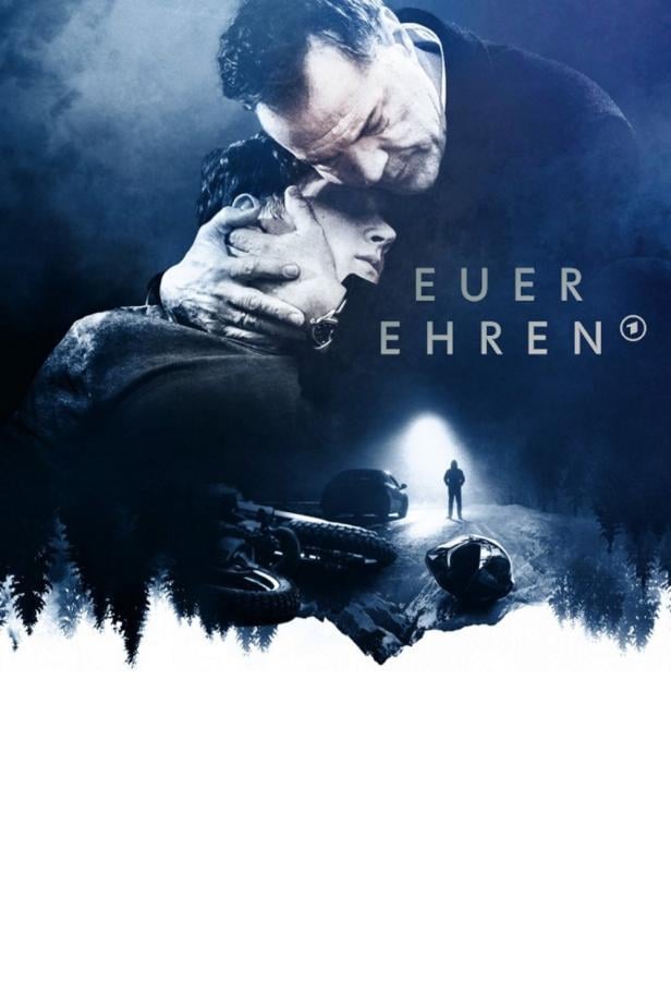 Ein Mann umarmt einen jüngeren Mann auf dem Filmplakat zu „Euer Ehren“.