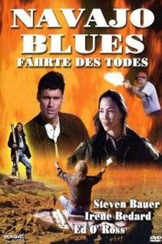 Das Filmplakat für „Navajo Blues“ zeigt Steven Bauer und Irene Bedard vor einem orangefarbenen Hintergrund.