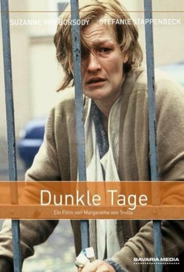 Das Filmplakat für „Dunkle Tage“ zeigt eine Frau hinter Gittern.
