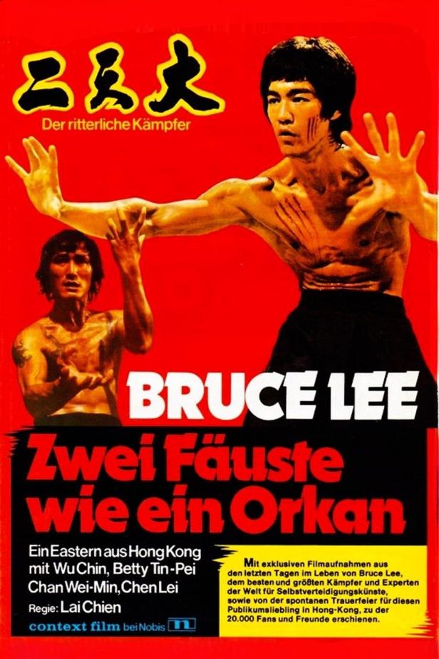Das Filmplakat für „Zwei Fäuste wie ein Orkan“ mit Bruce Lee in Kampfpose.