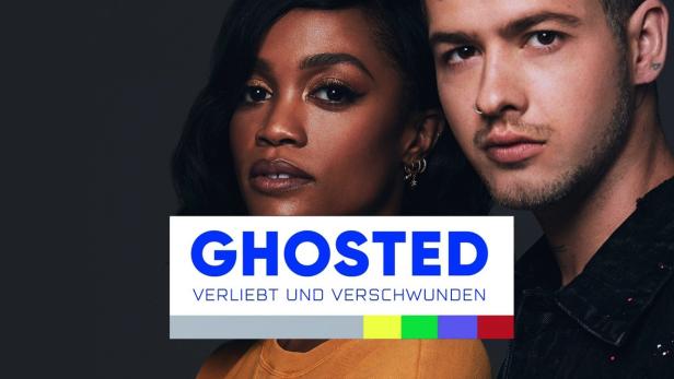 Ein Werbebild für den Film „Ghosted: Verliebt und Verschwunden“ mit zwei Schauspielern.