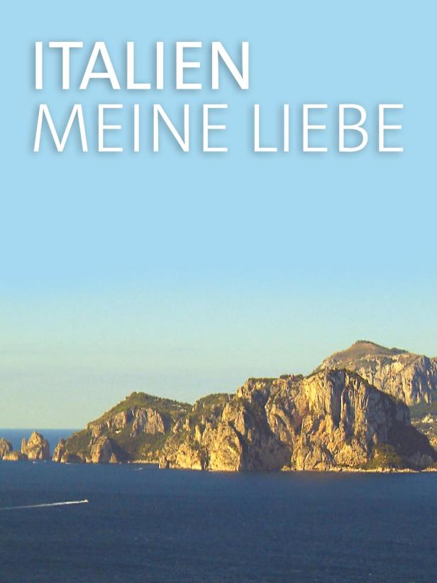 Blick auf die Küste von Capri mit dem Schriftzug „Italien Meine Liebe“.