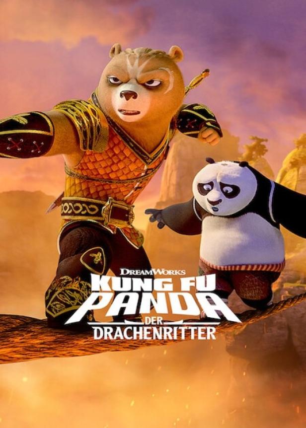 Ein Bär und Po, der Panda, stehen auf einem Seil in „Kung Fu Panda: Der Drachenritter“.