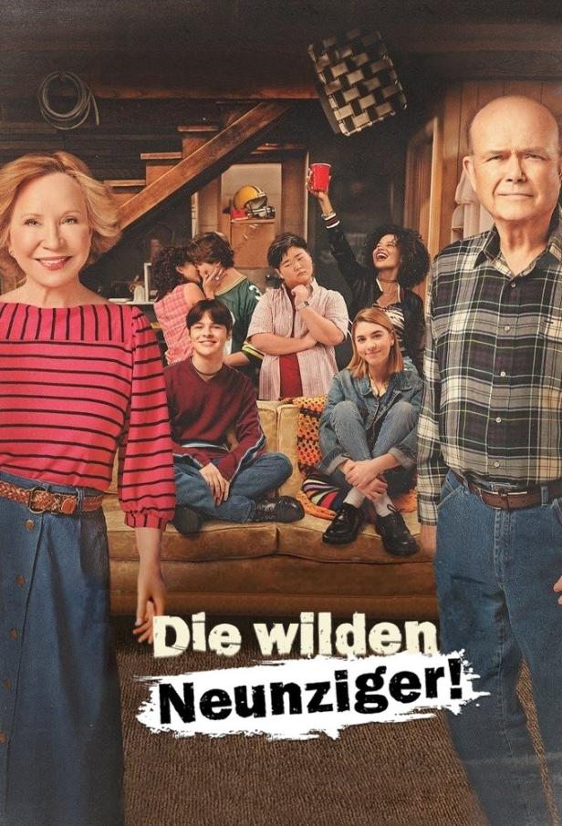 Das Ensemble der Serie „Die wilden Neunziger!“ posiert für ein Gruppenfoto.