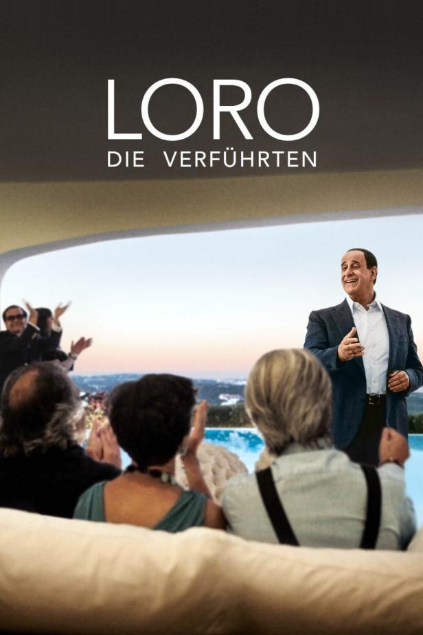 Das Filmplakat für „Loro – Die Verführten“ zeigt Silvio Berlusconi vor applaudierenden Menschen.