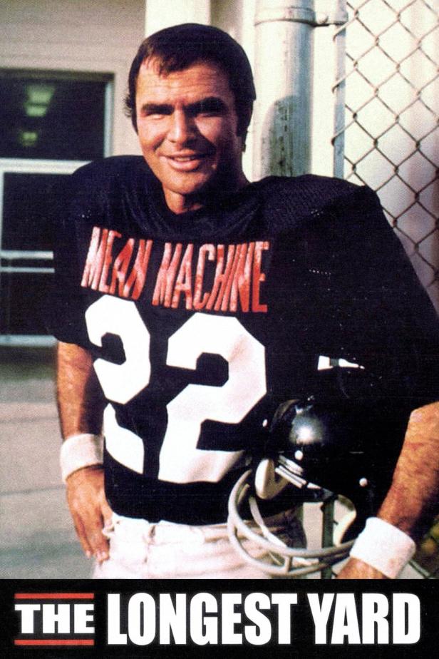 Burt Reynolds als Footballspieler in dem Film „Die härteste Meile“.