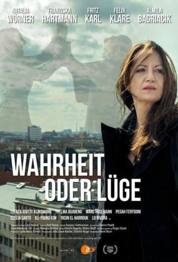 Das Filmplakat für „Wahrheit oder Lüge“ mit Natalia Wörner im Vordergrund.