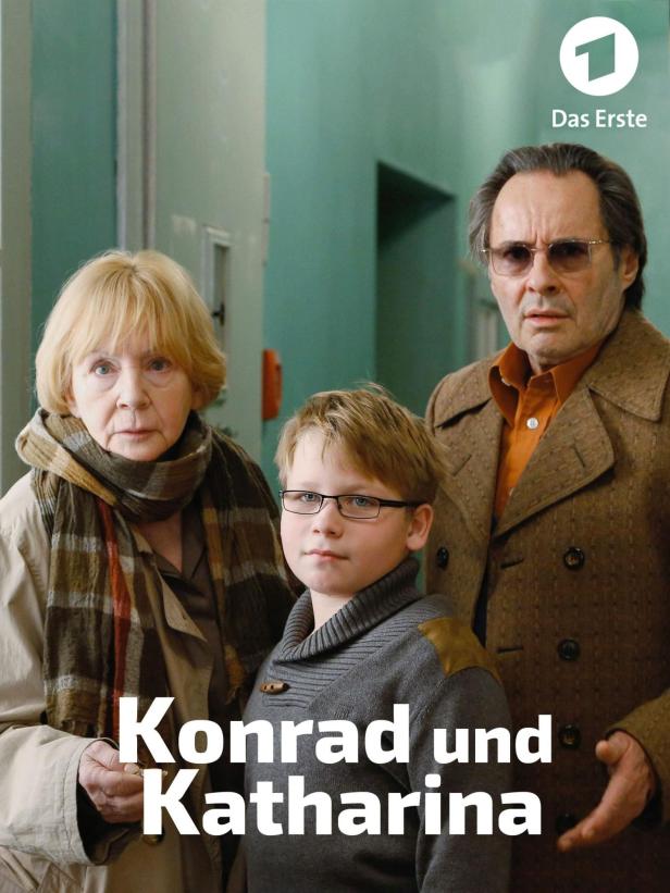 Das Filmplakat zu „Konrad und Katharina“ zeigt eine Frau, einen Jungen und einen Mann.