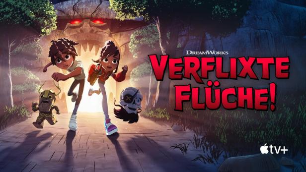 Ein Junge, ein Mädchen und zwei animierte Figuren rennen vor einem unheimlichen Baumwesen davon.