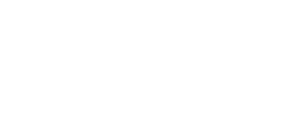 Das DreamWorks-Logo und der Titel „Verflixte Flüche!“.