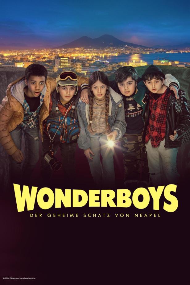 Fünf Kinder stehen vor der Skyline von Neapel im Filmplakat zu „Wonderboys: Der geheime Schatz von Neapel“.