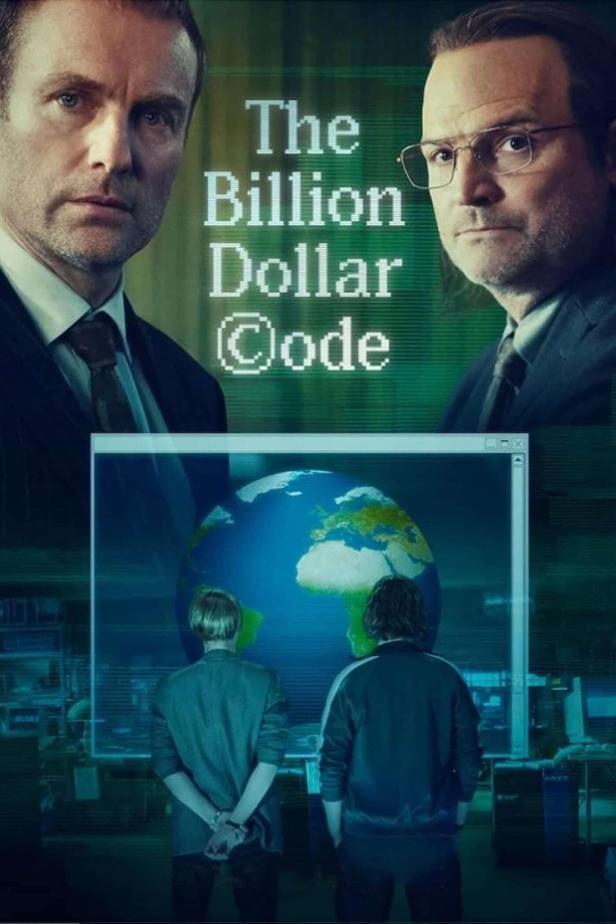 Das Filmplakat für „The Billion Dollar Code“ zeigt zwei Männer und eine Weltkugel auf einem Bildschirm.