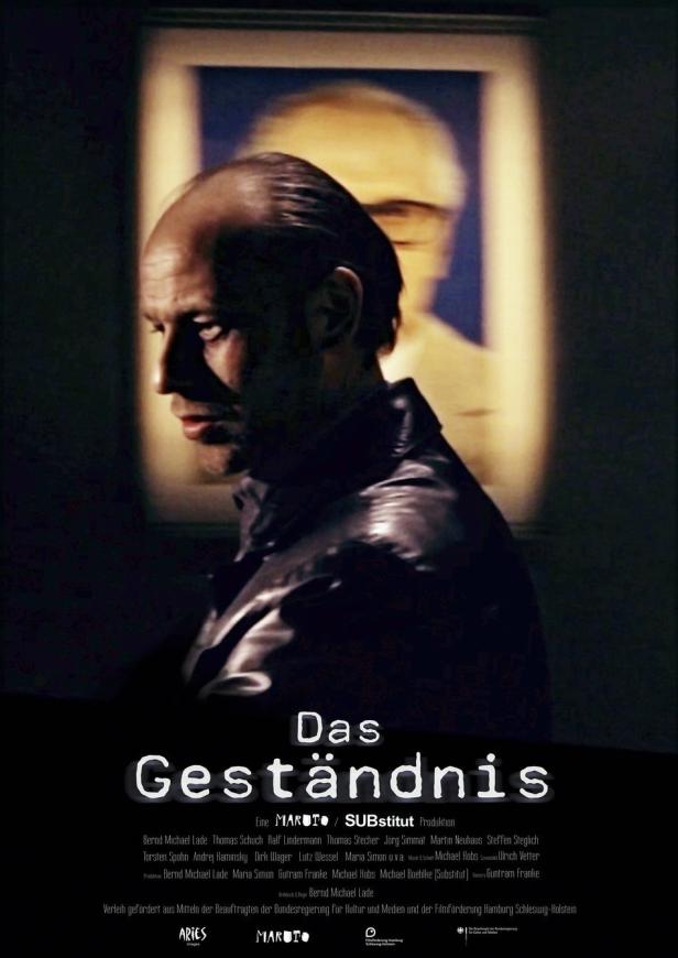Das Filmplakat für „Das Geständnis“ zeigt einen Mann vor einem Porträt.