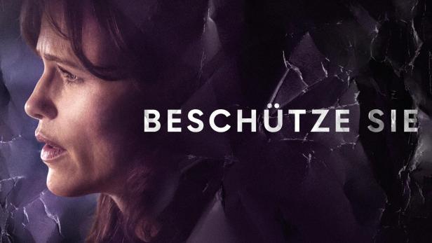 Das Porträt einer Frau vor einem Hintergrund aus zerbrochenem Glas mit dem Schriftzug „Beschütze sie“.