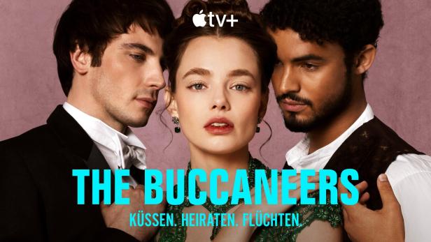 Werbeplakat für „The Buccaneers“ auf Apple TV+ mit drei jungen Darstellern.