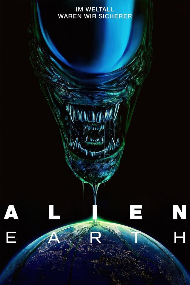 Das Poster für „Alien: Romulus“ zeigt einen Xenomorph über der Erde.