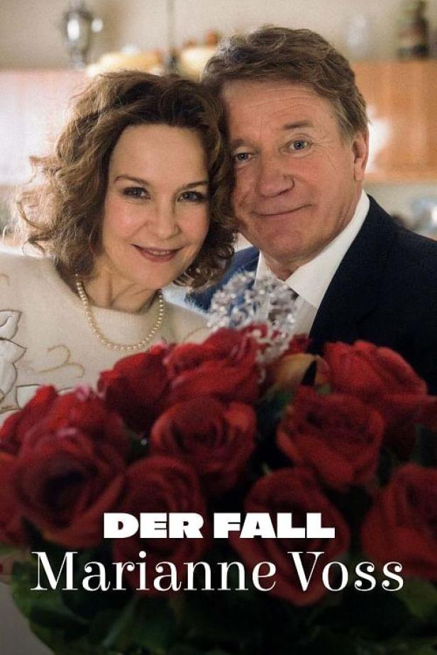 Ein Mann und eine Frau lächeln vor einem Strauß roter Rosen; Filmposter „Der Fall Marianne Voss“.
