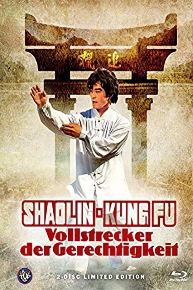 Das Cover des Films „Shaolin Kung Fu: Vollstrecker der Gerechtigkeit“ zeigt einen Kung-Fu-Kämpfer in Kampfpose.