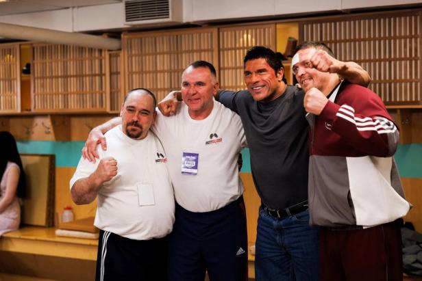 Dwayne Johnson als Wrestler Mike Kerr